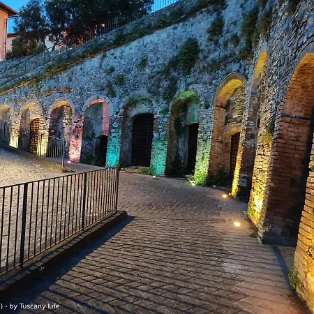 Tuscany Life Terricciola Exterior photo