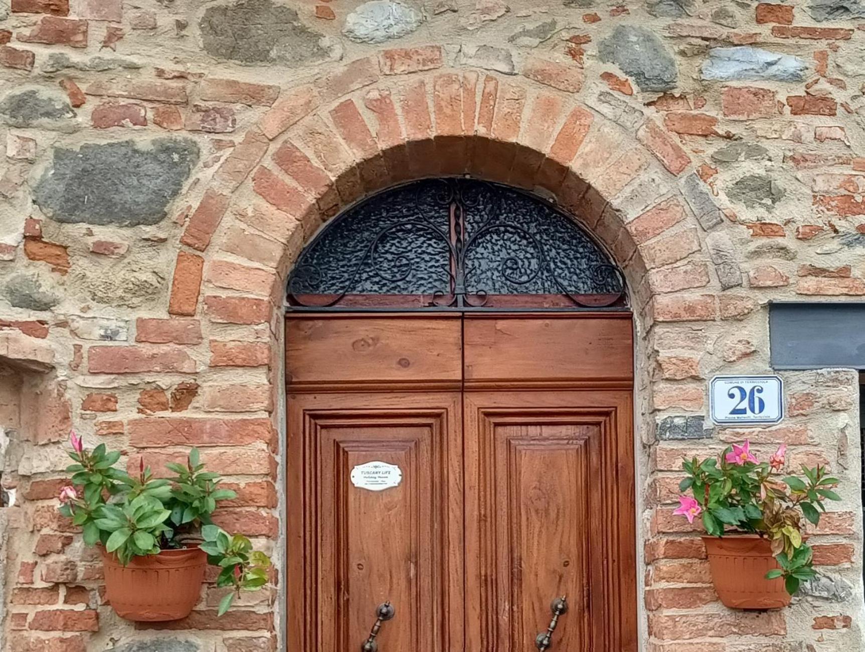 Tuscany Life Apartment